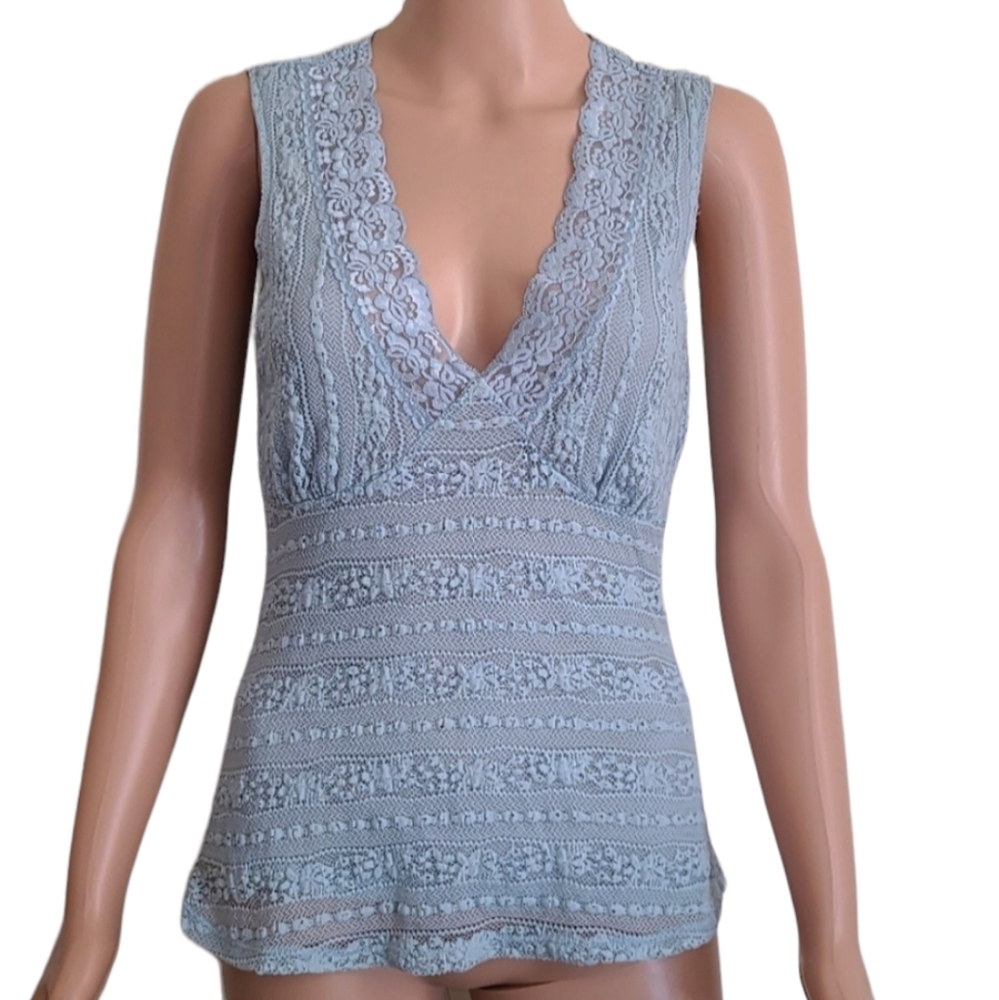 Michael kors Women's blue lace sleeveless V-neck top Size S Small